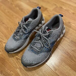 Reebok mens 12 running shoes